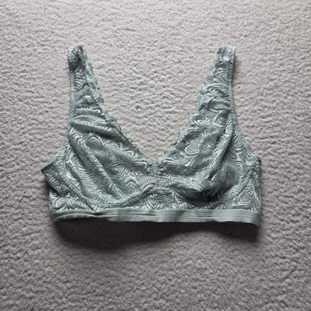 SERRA Bralette Bra Womens Large Green Lace Wireless Lined Pullover Stretch